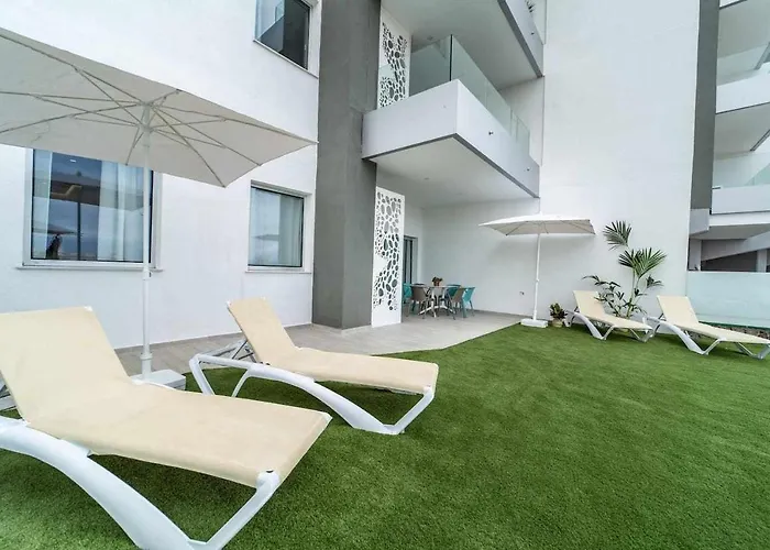 Ocean Garden 10 Con Jardin Privado شقة أذيخي