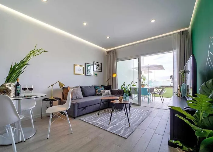 Ocean Garden 10 Con Jardin Privado דירה אדחה
